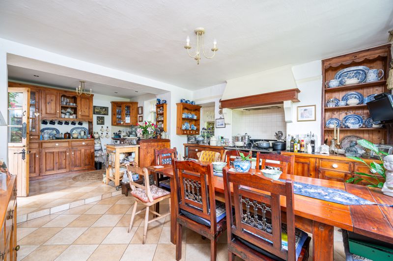 Kitchen / Dining Room- click for photo gallery